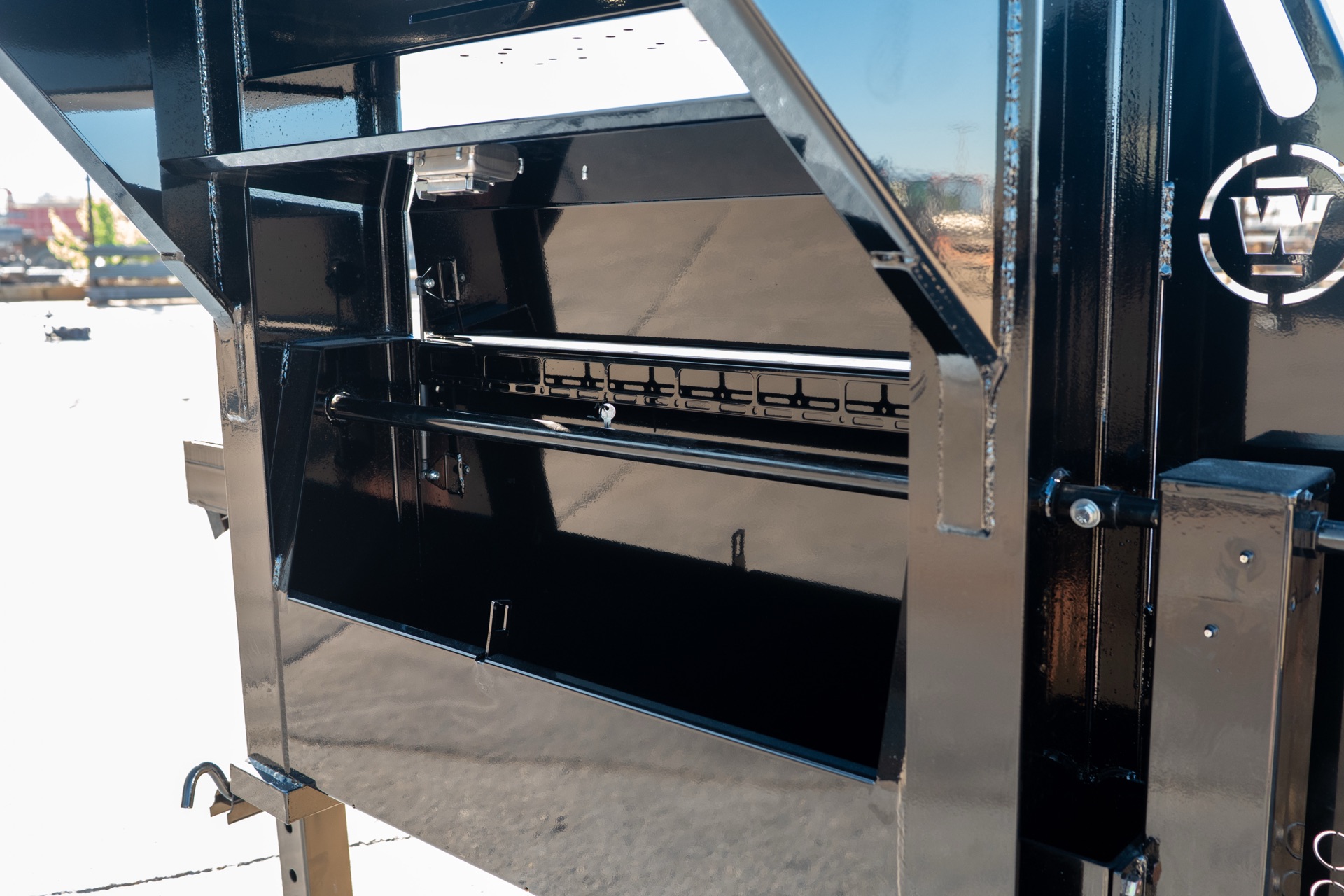 FBX210 — Toolbox storage